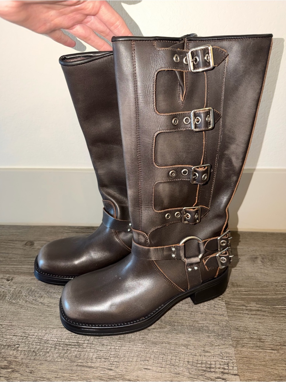 Steve madden Rocky Distressed Leather Buckle Hardware Tall Moto Engineer Boot 10